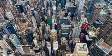 Investing in US Municipal Bonds: Benefits and Drawbacks in Current Rates - Cover Image